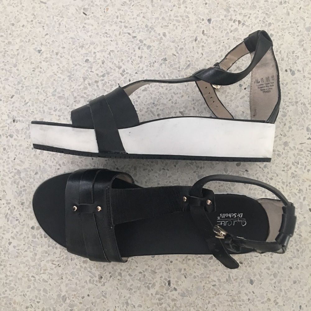 Black Dr. Scholl’s Platform strappy Sandals 7.5